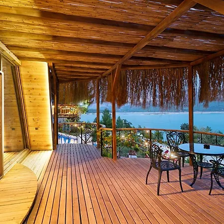 Semesteranläggning (resort) Botanik Goel Evleri