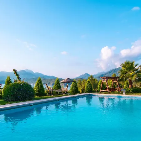 Semesteranläggning (resort) Botanik Goel Evleri