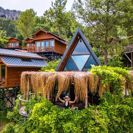 Resort Botanik Bucak