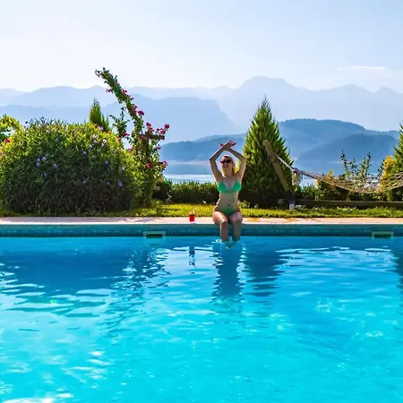 Resort Botanik Goel Evleri